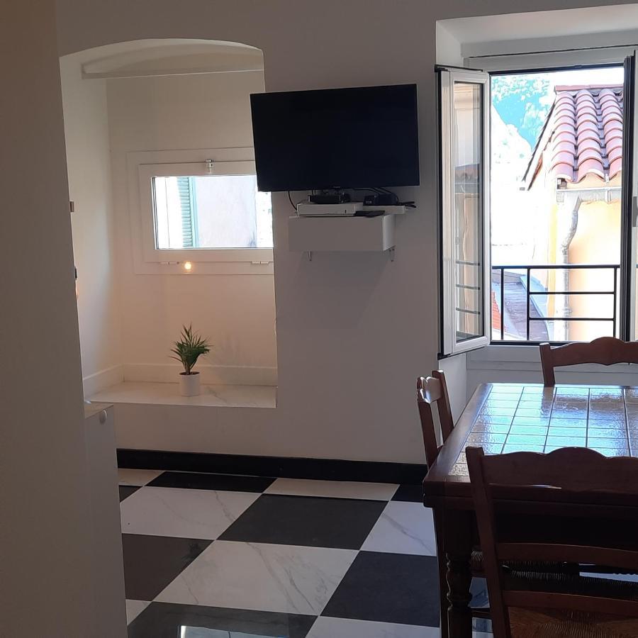 Logis Capodanna Ментона Екстериор снимка
